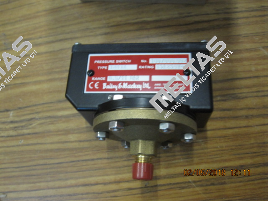 Type 1381X (0.5 to 11 bar) SN 04 86596 025  Bailey & Mackey