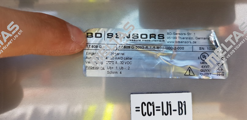 17.609 G - 3002-R-1-5-M00-U00-2-000 Bd Sensors
